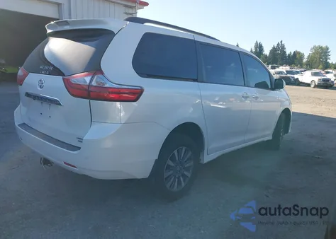 2019 Toyota Sienna Xle 7-Passenger z USA, uszkodzony, nr VIN 5TDDZ3DC2KS211214